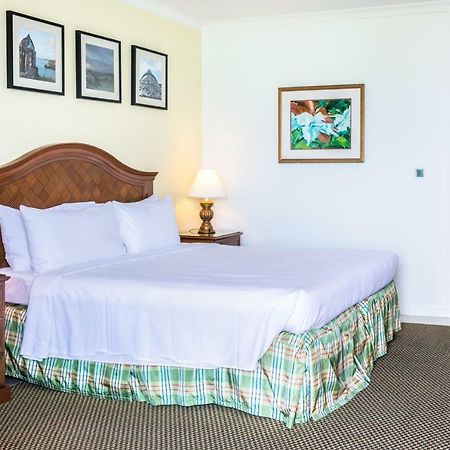 Pacific Star Resort & Spa Тамунинг Екстериор снимка